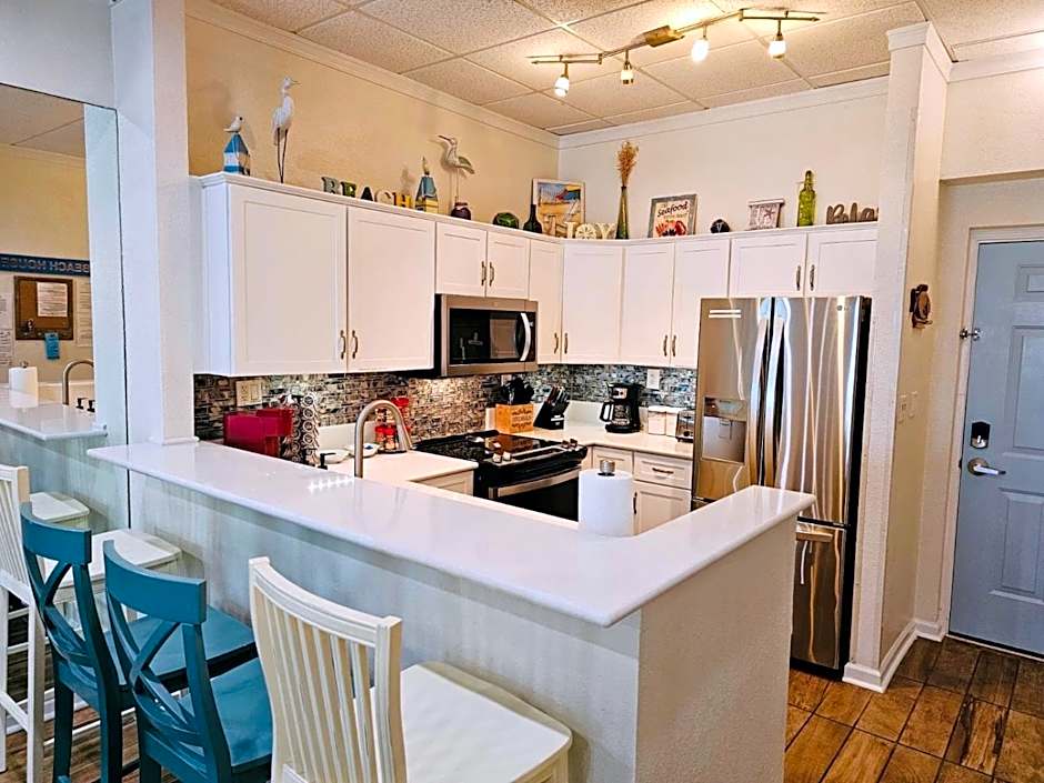Pensacola, Oceanfront Paradise With Private Beach