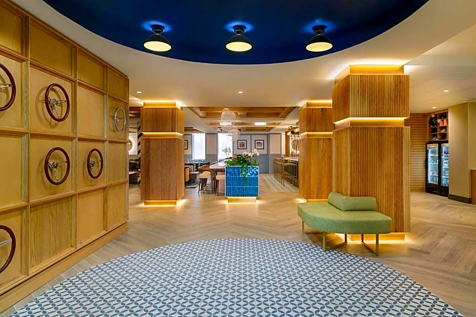 EVEN Hotel Detroit North - Troy