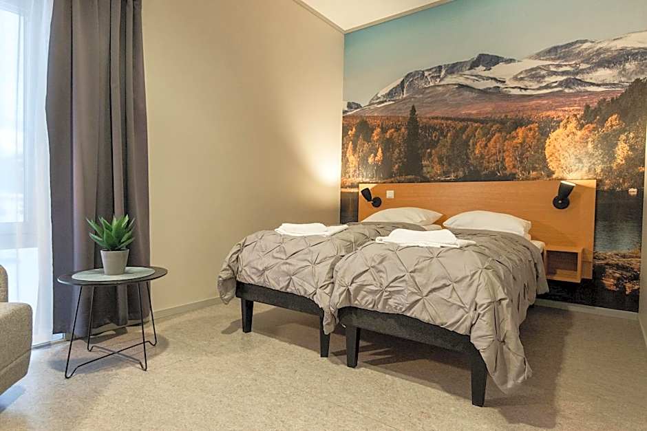 Photo 1 of 7 of Double Room