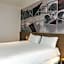 Brit Hotel Toulouse Colomiers  LEsplanade