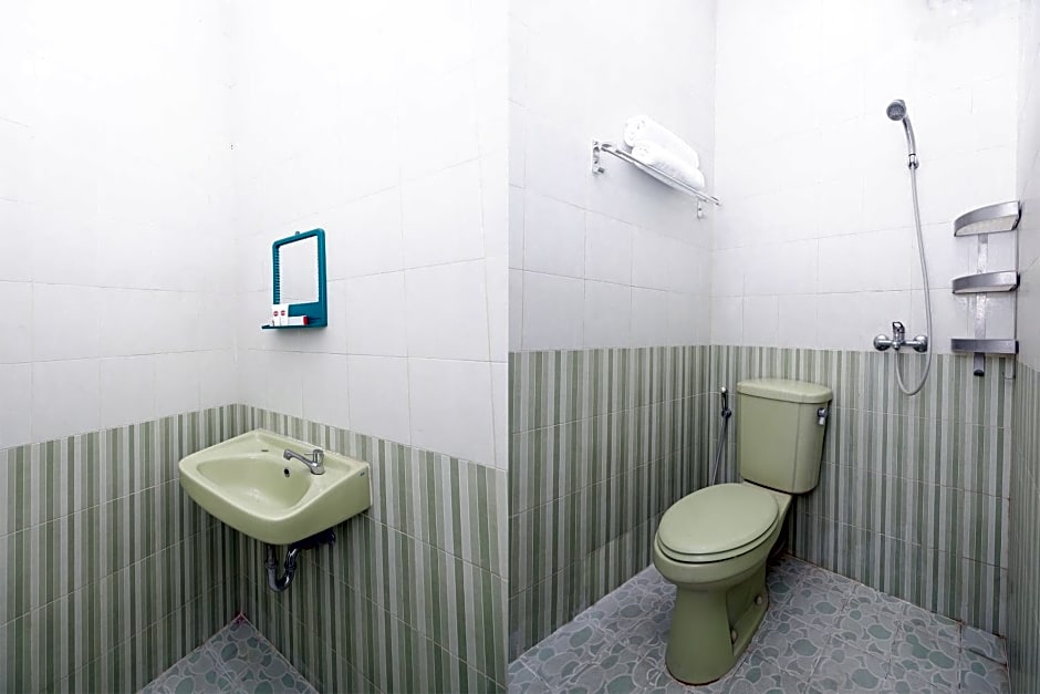 OYO 1815 Gatsu Residence