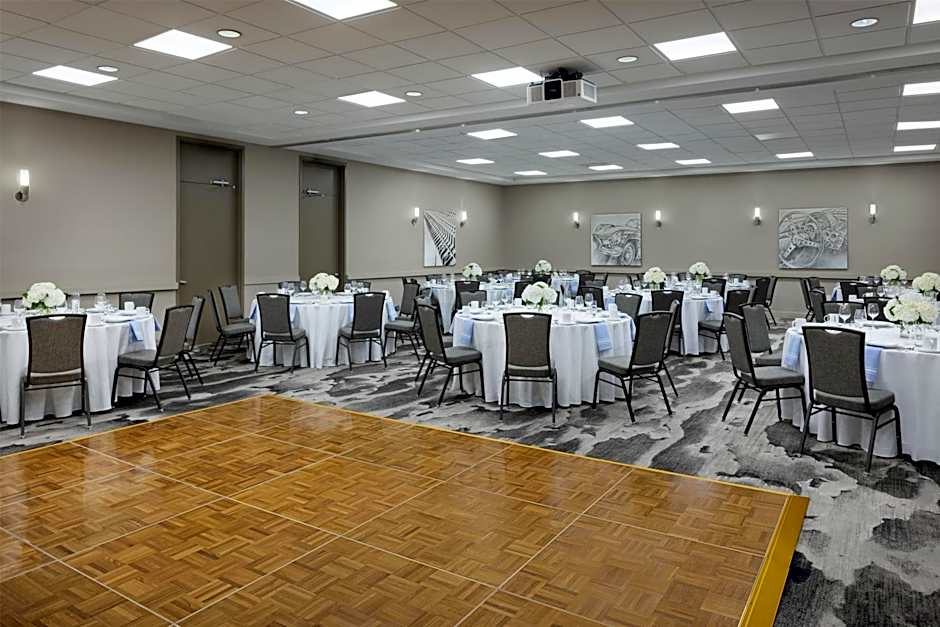 Embassy Suites By Hilton Hotel Detroit - North / Troy - Auburn Hills