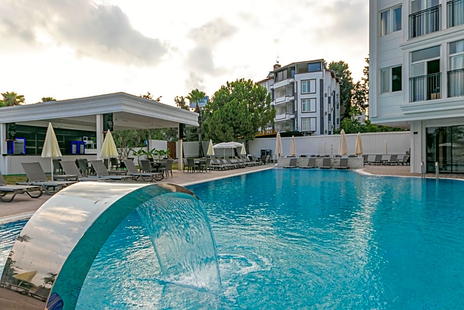 Lara World Hotel – Antalya, AR