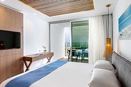 Executive Suite with Sea View