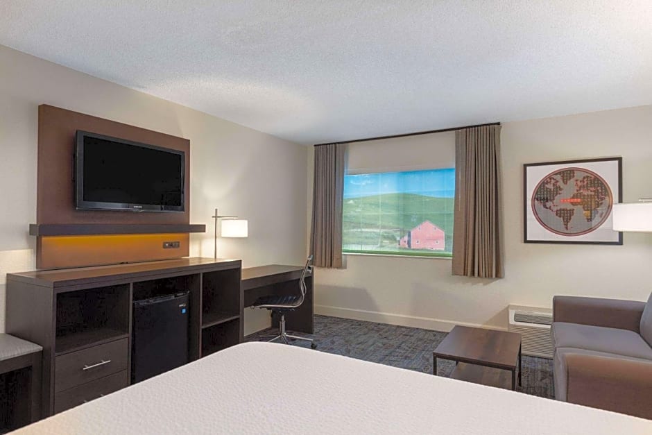 Ramada by Wyndham Spokane Airport