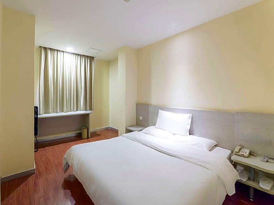 Hanting Hotel Wuhan Wuchang Railway Station