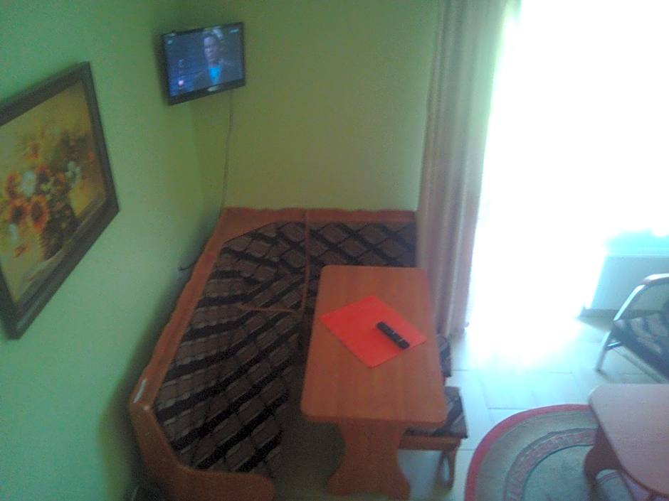 Ośrodek Wczasowy "GRONOSTAJ"