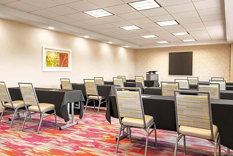 Home2 Suites By Hilton Albuquerque/Downtown-University