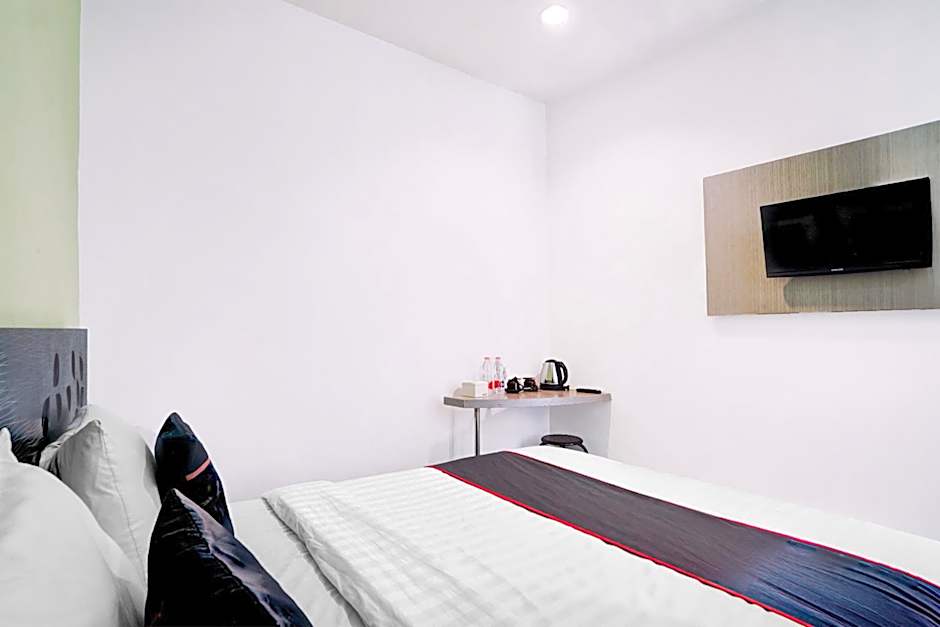 Photo 1 of 6 of Family Suite