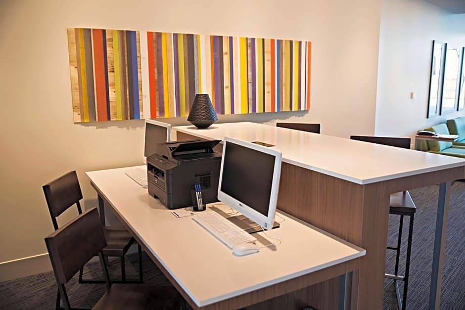 Holiday Inn Express & Suites - Rantoul, an IHG Hotel