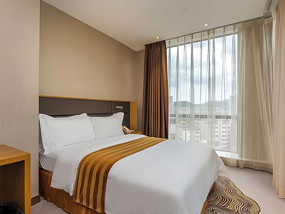 The Summit Hotel Zhongshan