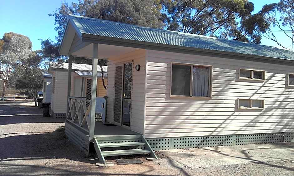 Acclaim Gateway Tourist Park