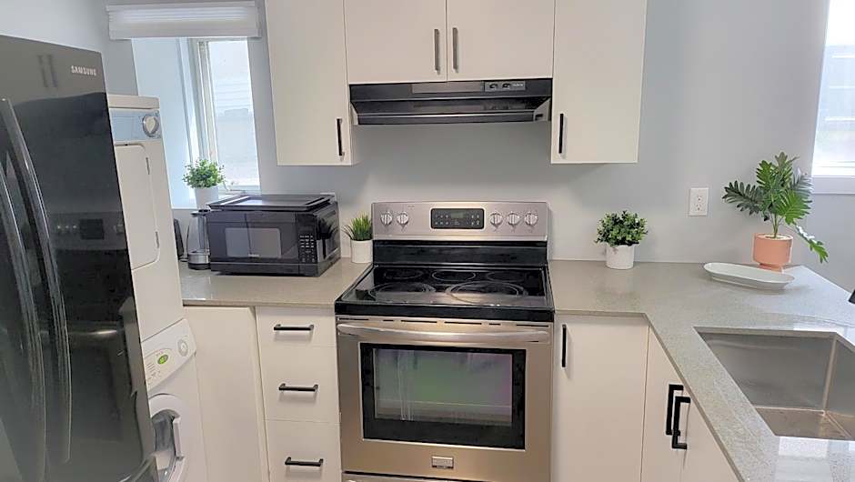 JstLikeHome - Serenity Suites & Guesthouse