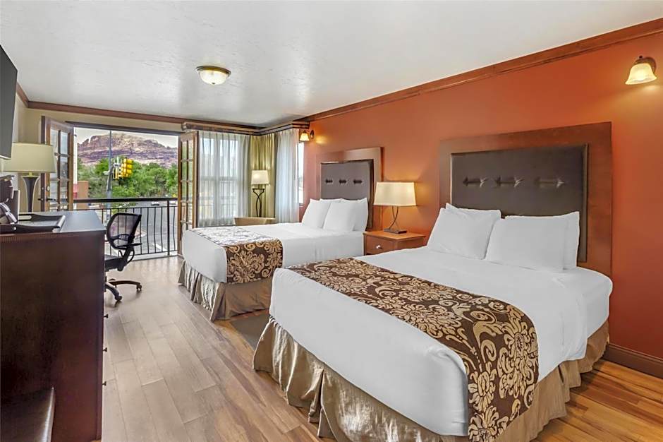 Best Western Plus Greenwell Inn