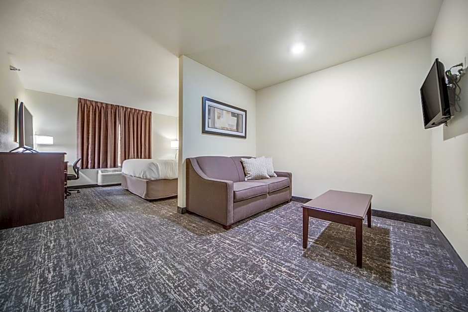 Cobblestone Hotel & Suites - Cozad