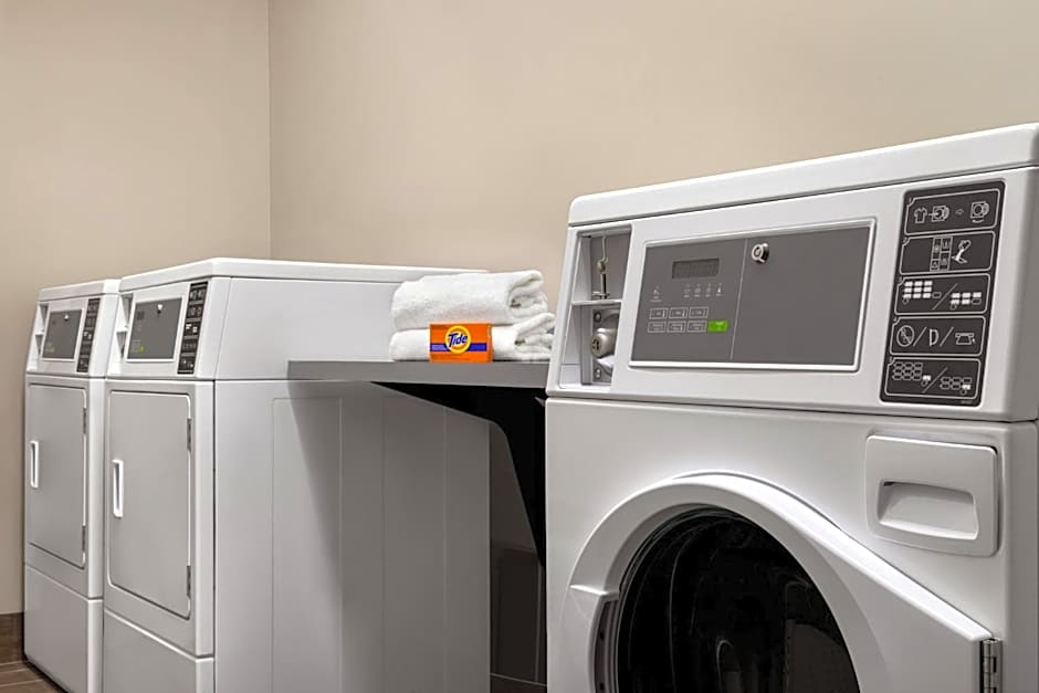 Holiday Inn Express & Suites - Evansville Downtown By IHG