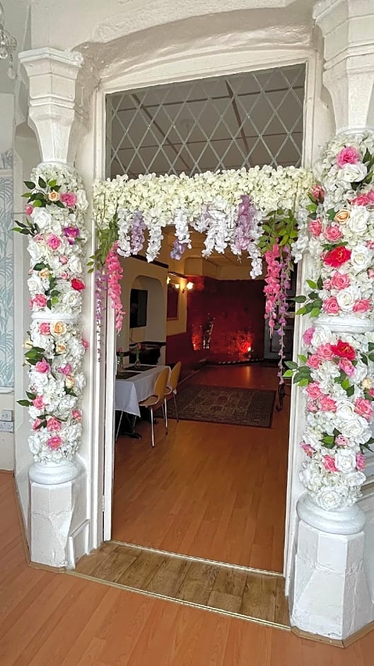 The Chimes on the Sea