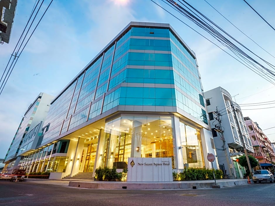 New Season Square Hotel