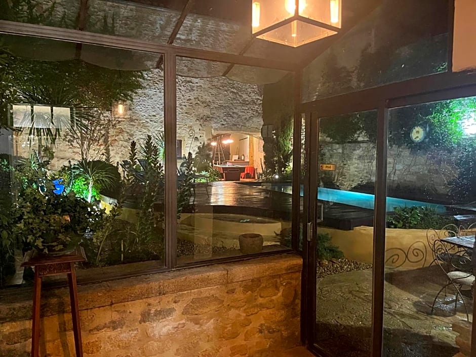 La maison du Barry - PISCINE - BILLARD - 10 personnes