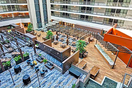 Embassy Suites by Hilton Minneapolis-Airport