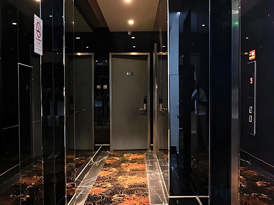 Signature Boutique Hotel