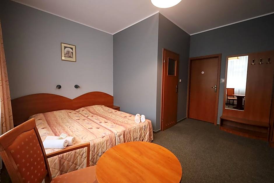 Nasz Klub - Pokoje Gościnne