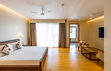 2 Bedroom Suite Sunrise View