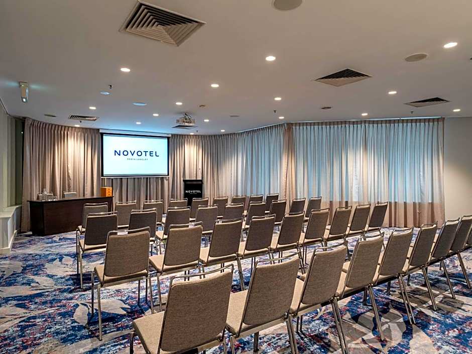 Novotel Langley Perth