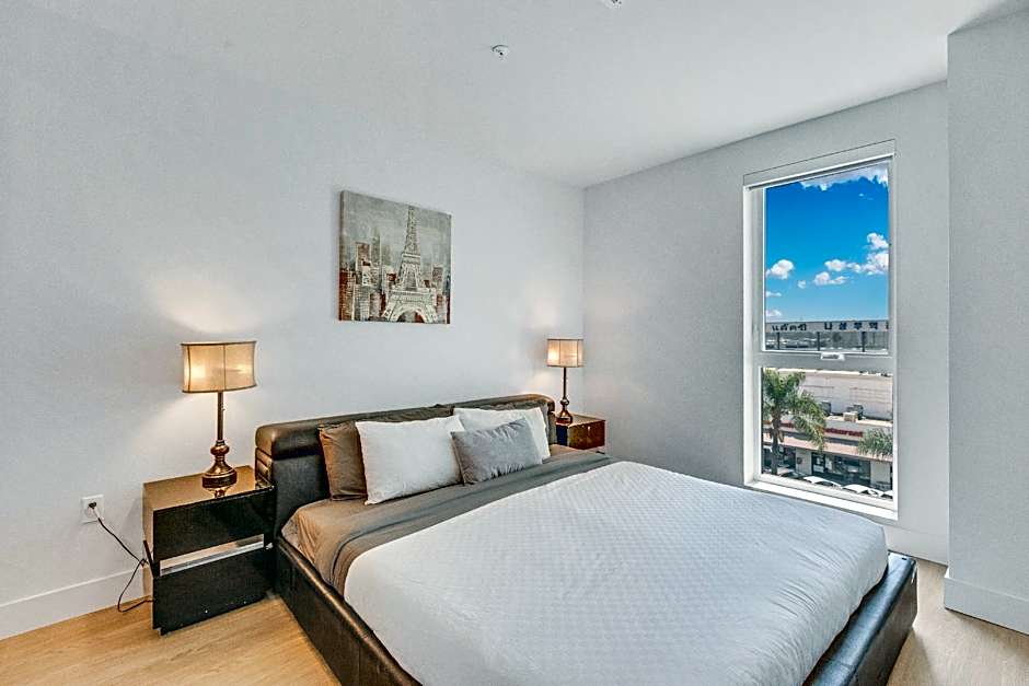 SuitesRUs Apart Hotel near Dodgers Stadium