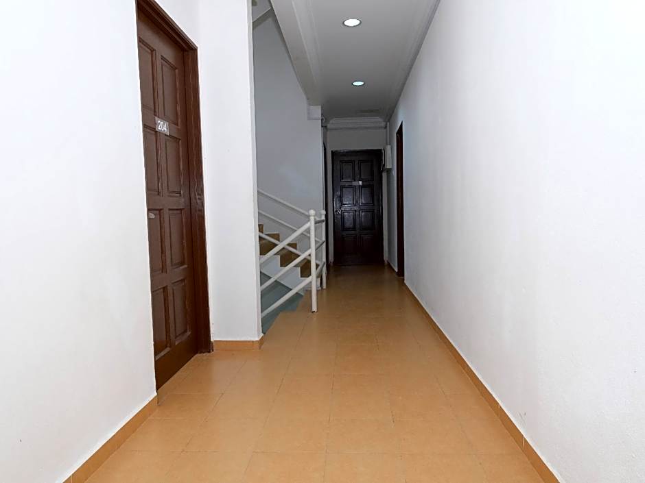 Hotel De Light Villa by OYO Rooms – Kota Bharu, PA