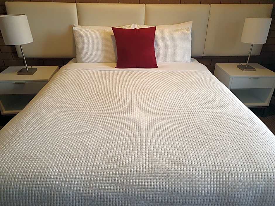 Parkview Motor Inn and Apartments