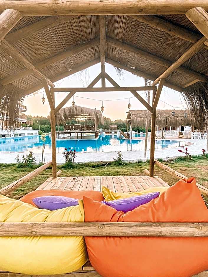 Alacati Barbarossa Hotel
