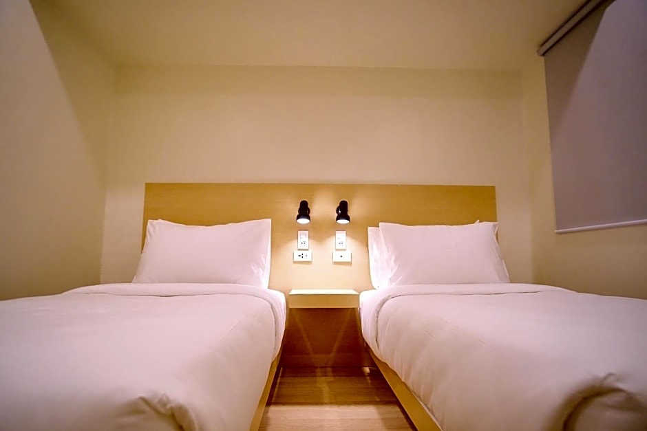 Bridge Hotel Express