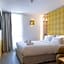 Hôtel Kyriad Prestige Paris Asnieres