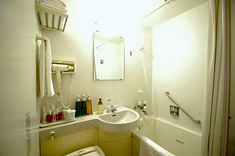 Semi Double Room  - Non-Smoking