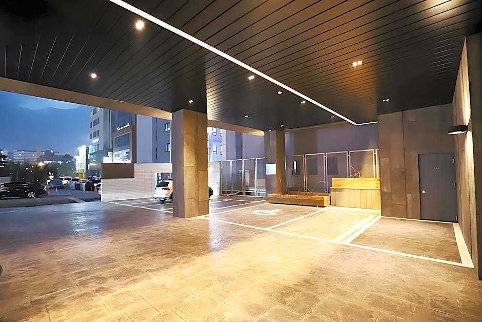 Gangneung Grey Hotel