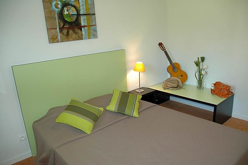 Adonis Hauts De Honfleur