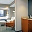 Courtyard by Marriott Long Island MacArthur Airport