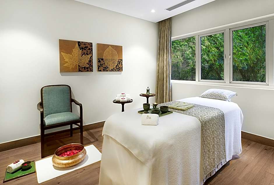 Vivanta Bengaluru Residency Road