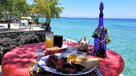 Moalboal T Breeze Coastal Resort