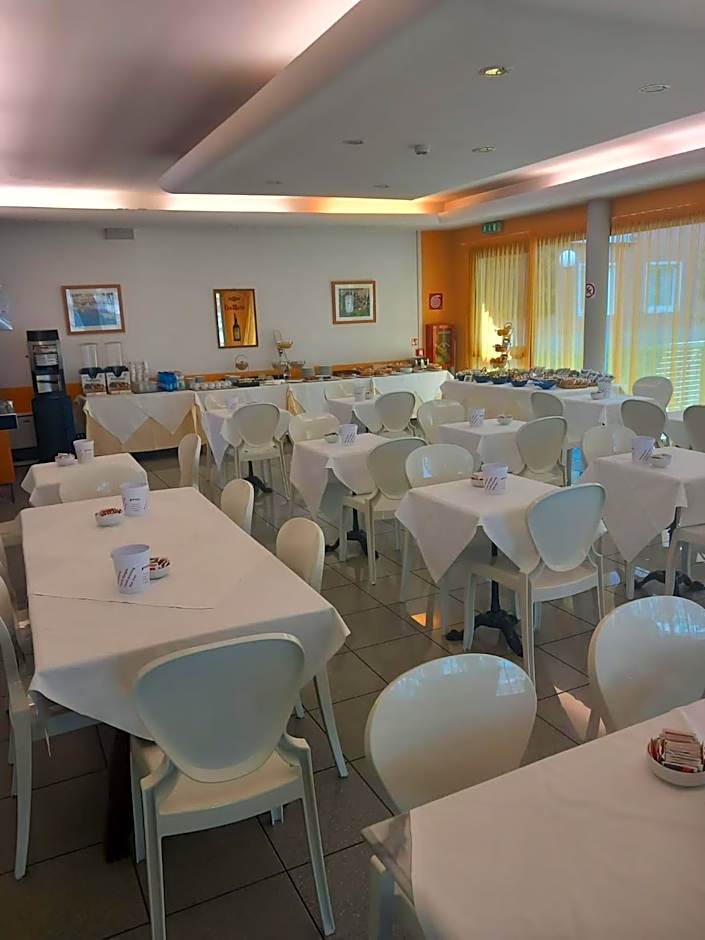 Art & Hotel Treviolo