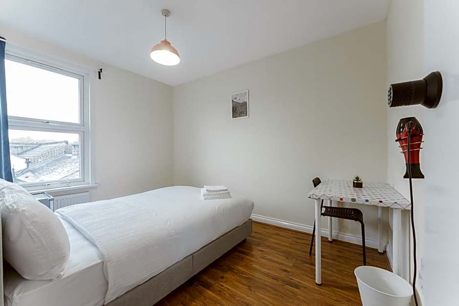 Mile End Rooms 57A