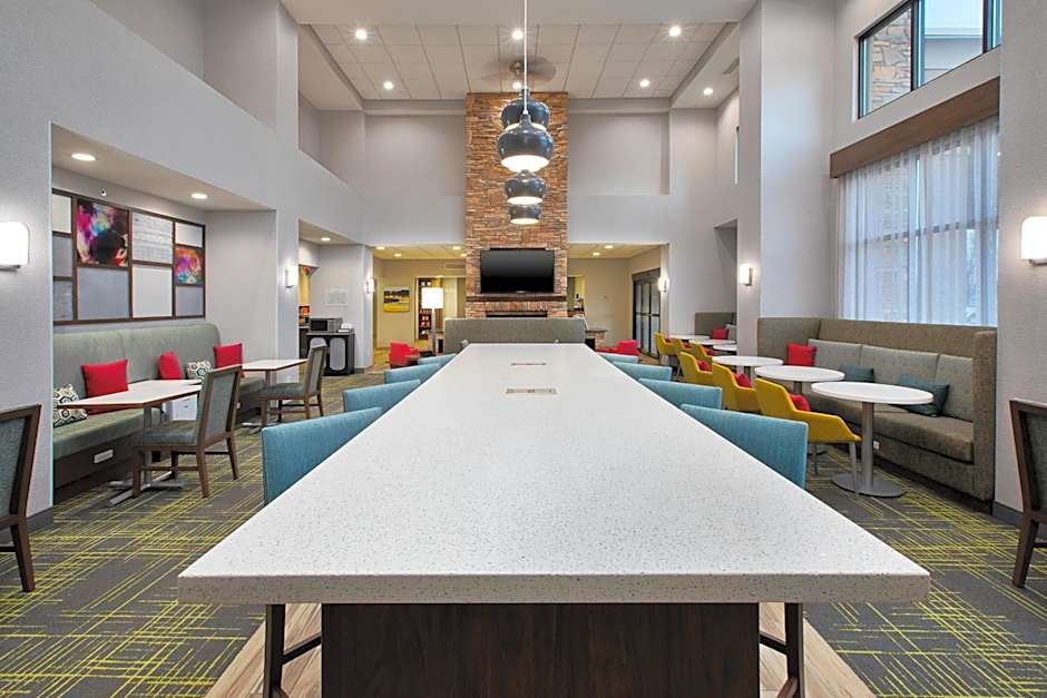 Hampton Inn By Hilton And Suites St. Cloud