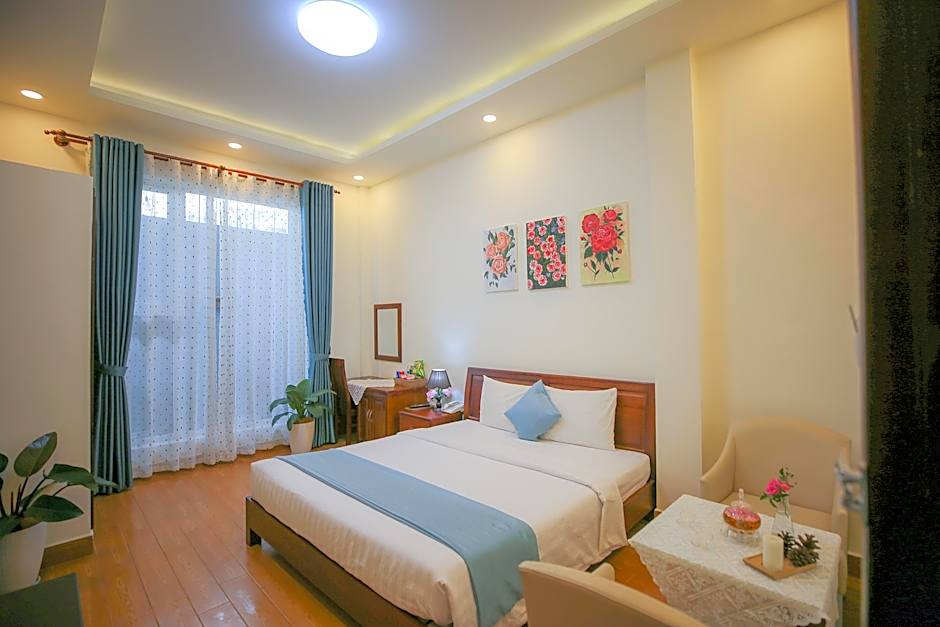 Rose Valley Hotel