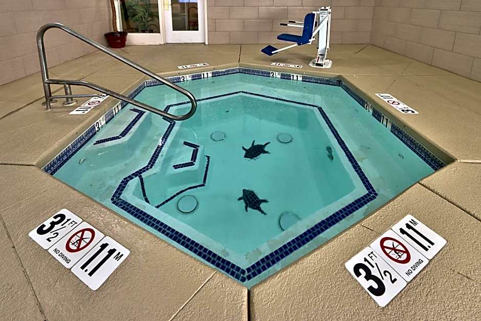 Holiday Inn & Suites Albuquerque Airport By IHG