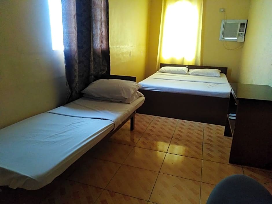 RedDoorz near SM Batangas City