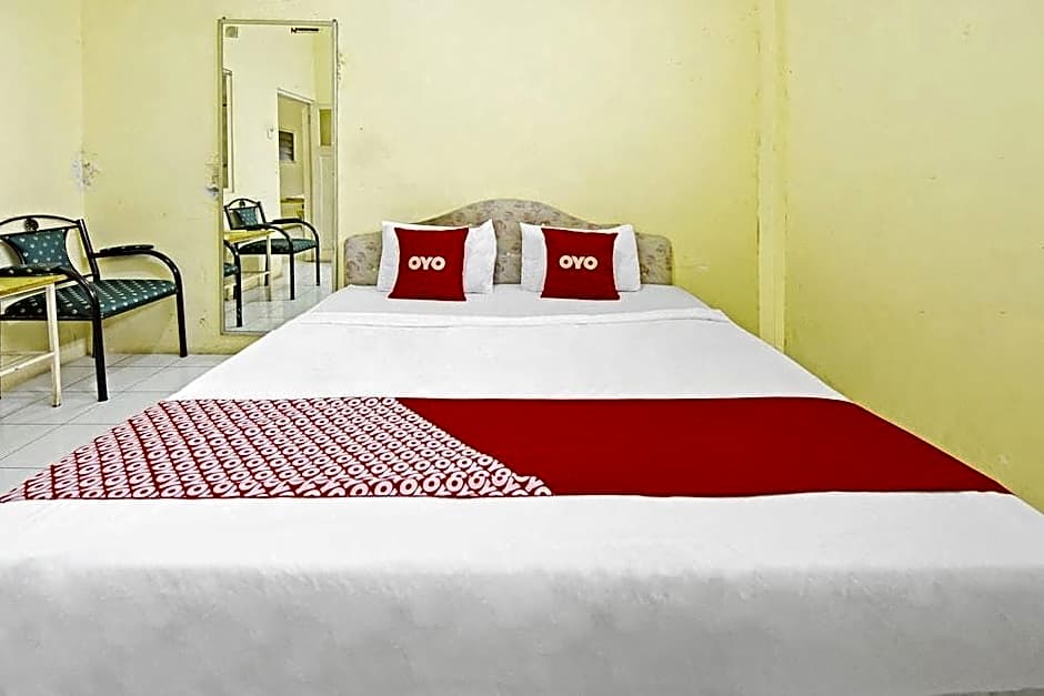 OYO 3722 Hotel Mutiara
