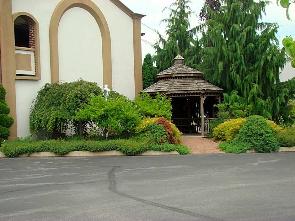 ADERI HOTEL