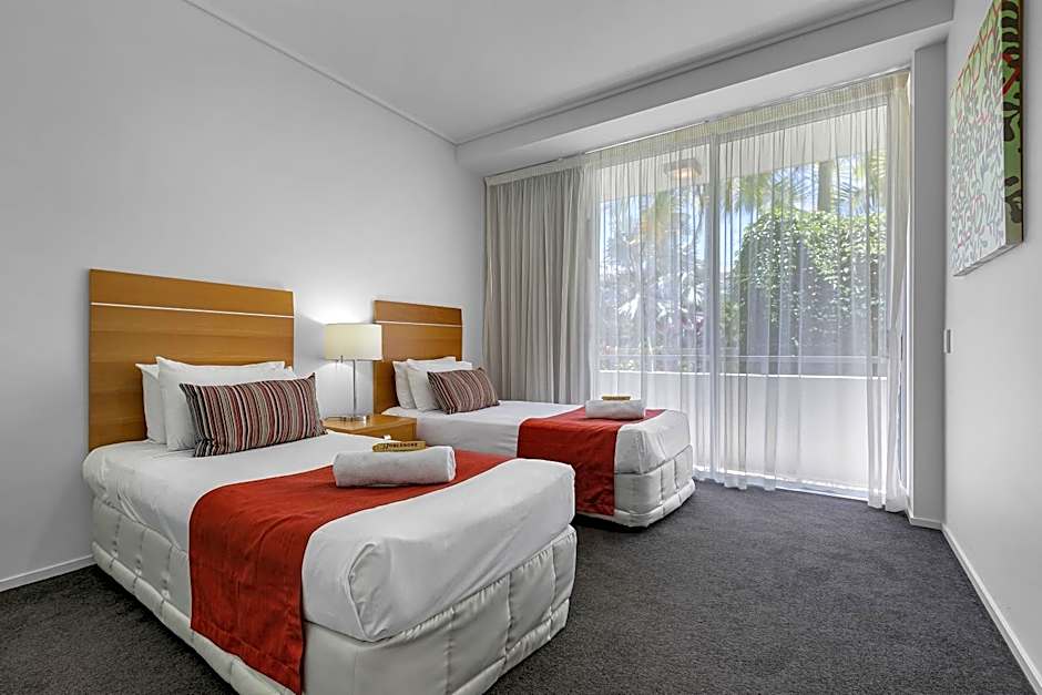 Peninsula Airlie Beach