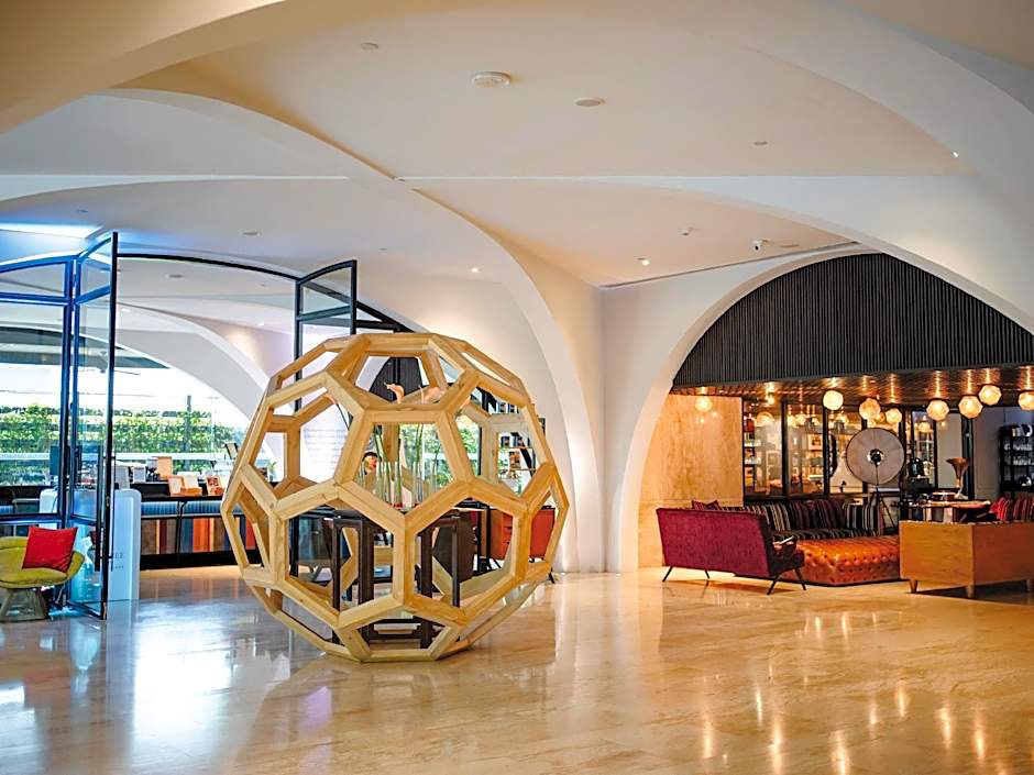 DoubleTree By Hilton Sukhumvit Bangkok
